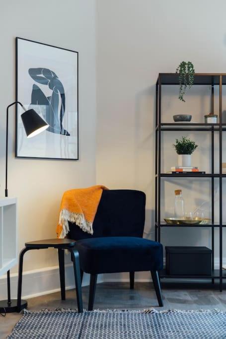Stylish Stirling Apartment - Free Parking Εξωτερικό φωτογραφία