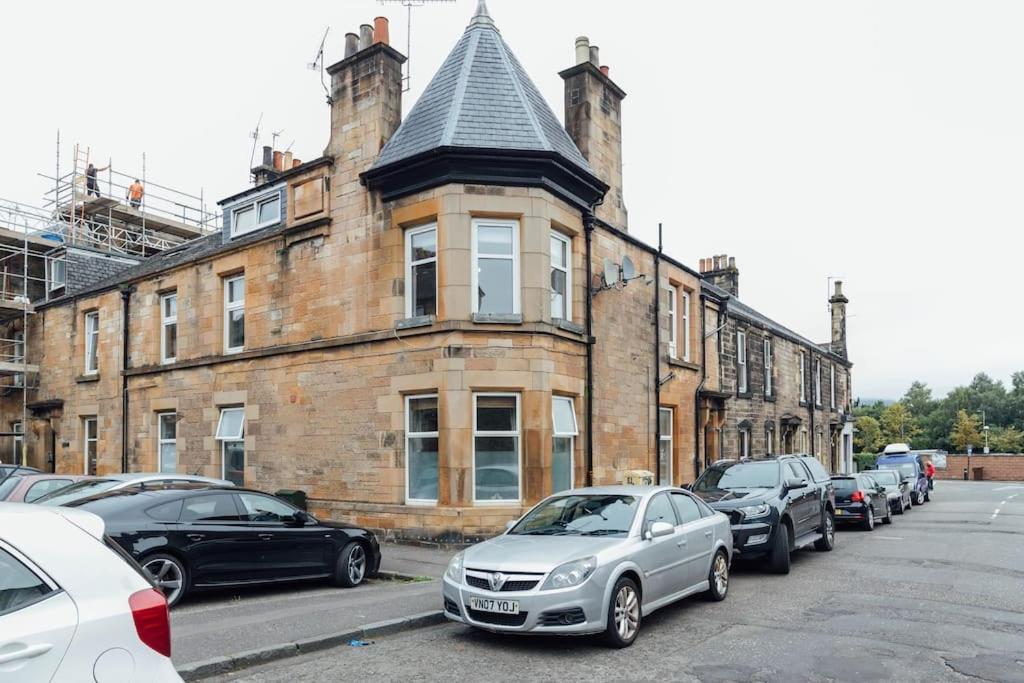 Stylish Stirling Apartment - Free Parking Εξωτερικό φωτογραφία